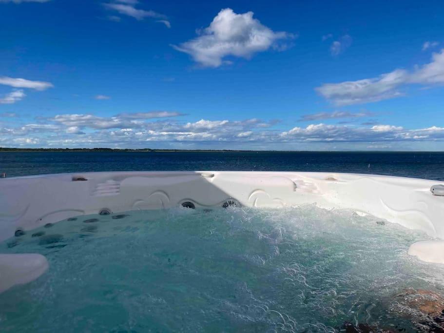 Villa Avec Spa & Vue Panomarique Sur L'Etang Pérols Esterno foto